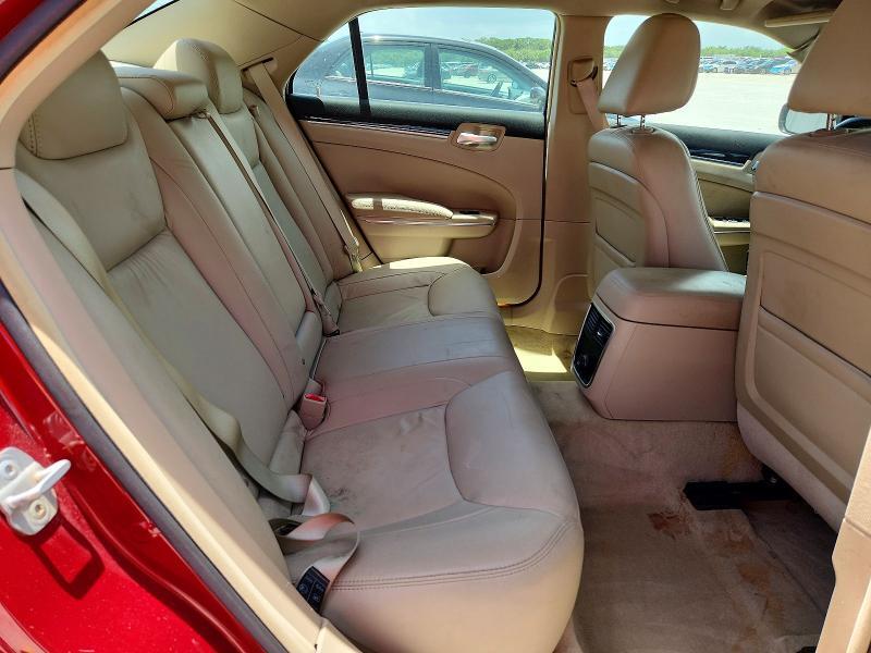 2011 CHRYSLER 300 LIMITED — Фото 10 из 12