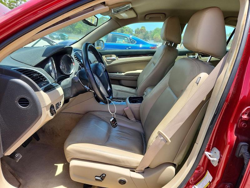2011 CHRYSLER 300 LIMITED — Фото 7 из 12