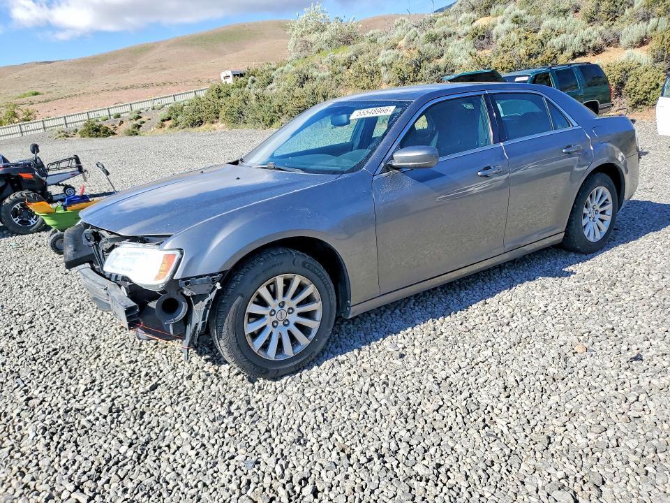 2C3CA4CG7BH587469 2011 CHRYSLER 300 photo no. 1