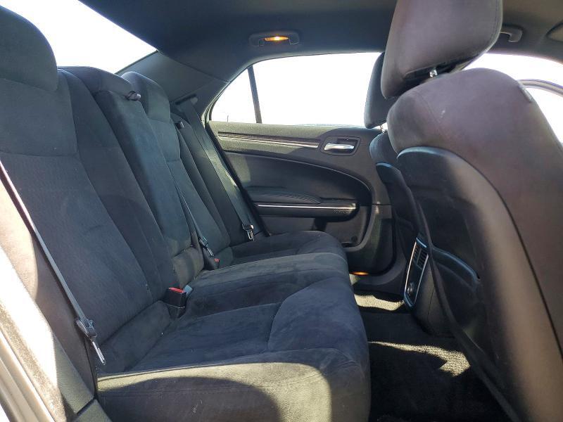 2C3CA4CG7BH587469 2011 CHRYSLER 300 photo no. 10
