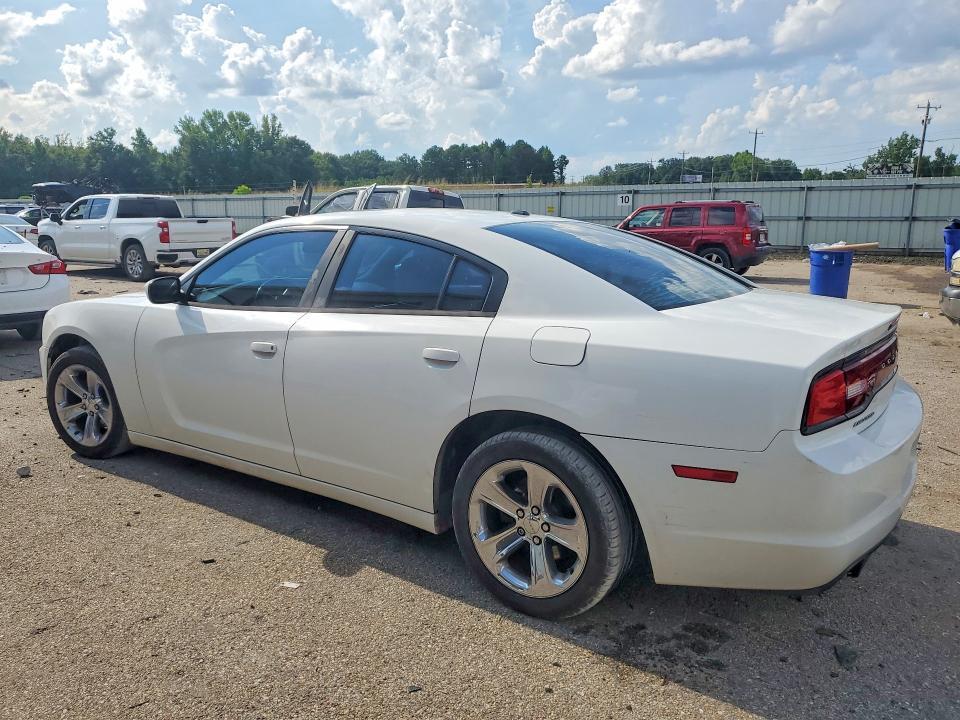 2B3CL3CG9BH592867 2011 DODGE CHARGER photo no. 2
