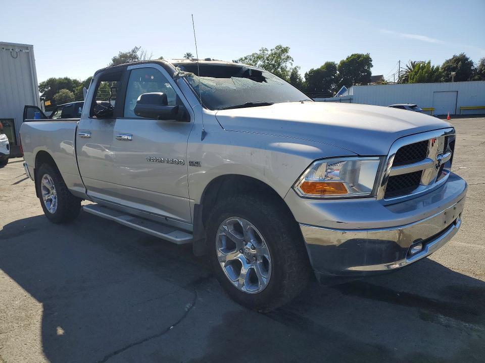 1D7RB1GT7BS543687 2011 DODGE RAM 1500 photo no. 4