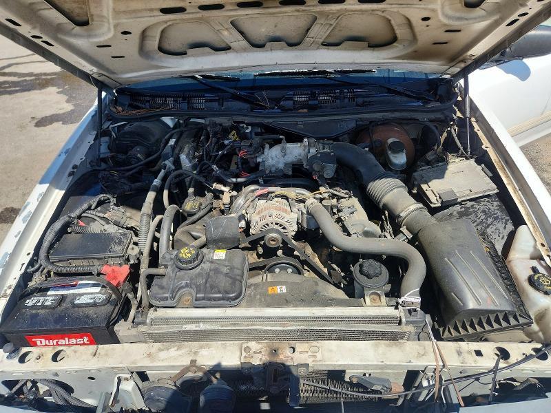 2011 FORD CROWN VICTORIA — Фото 11 из 12