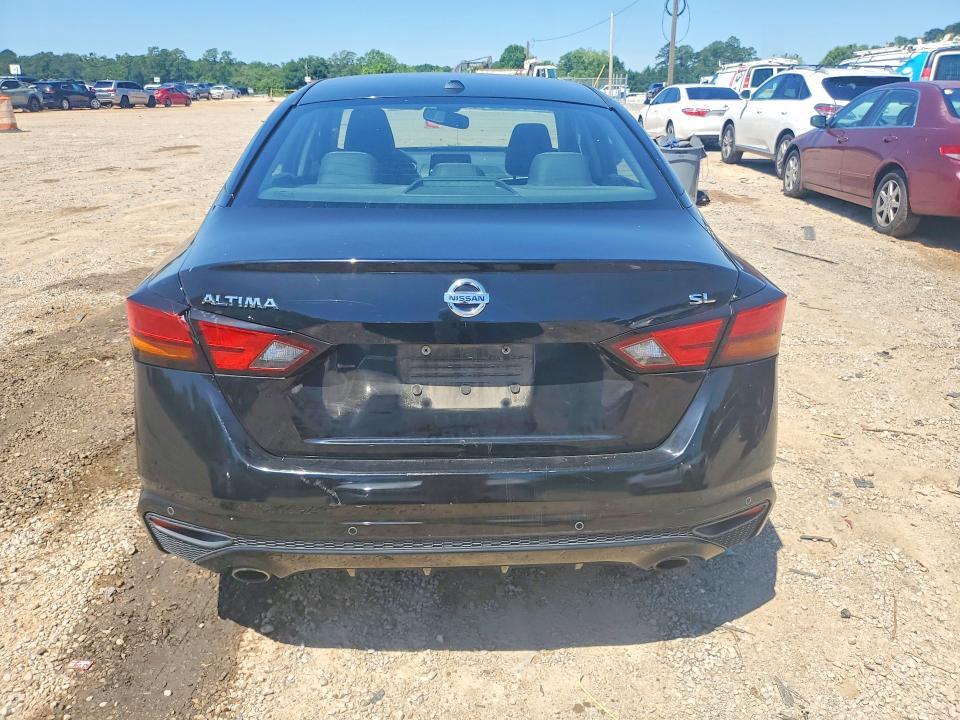 2019 NISSAN ALTIMA SL — Фото 6 из 12
