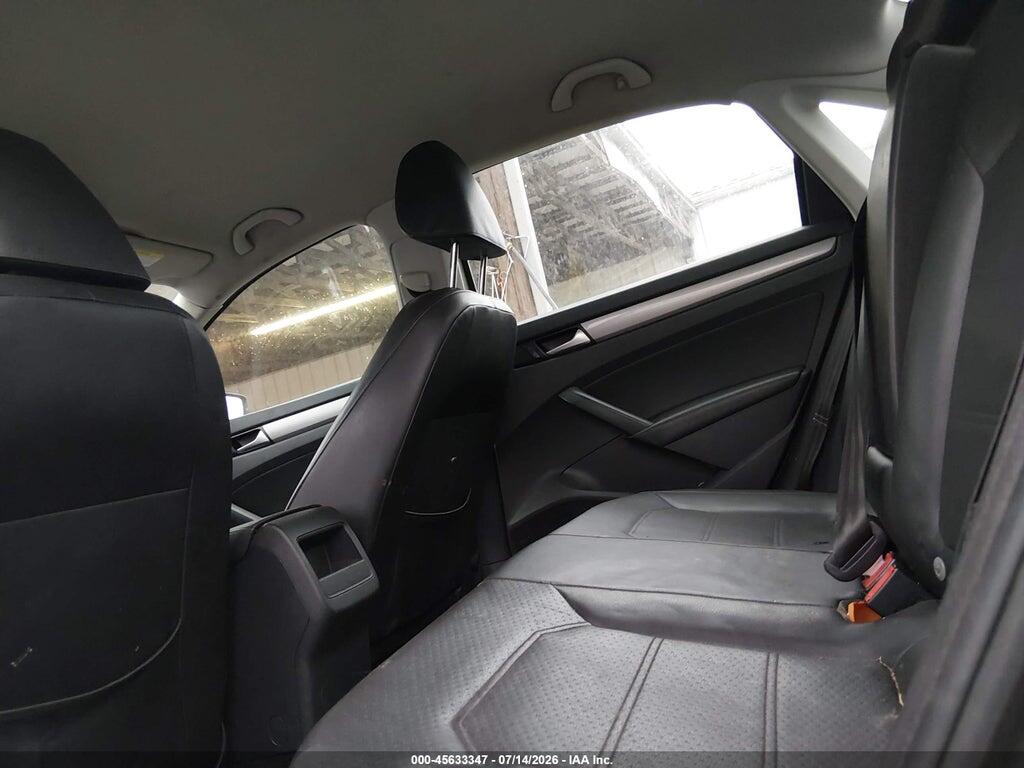 1VWAT7A34FC064768 2015 VOLKSWAGEN PASSAT photo no. 8