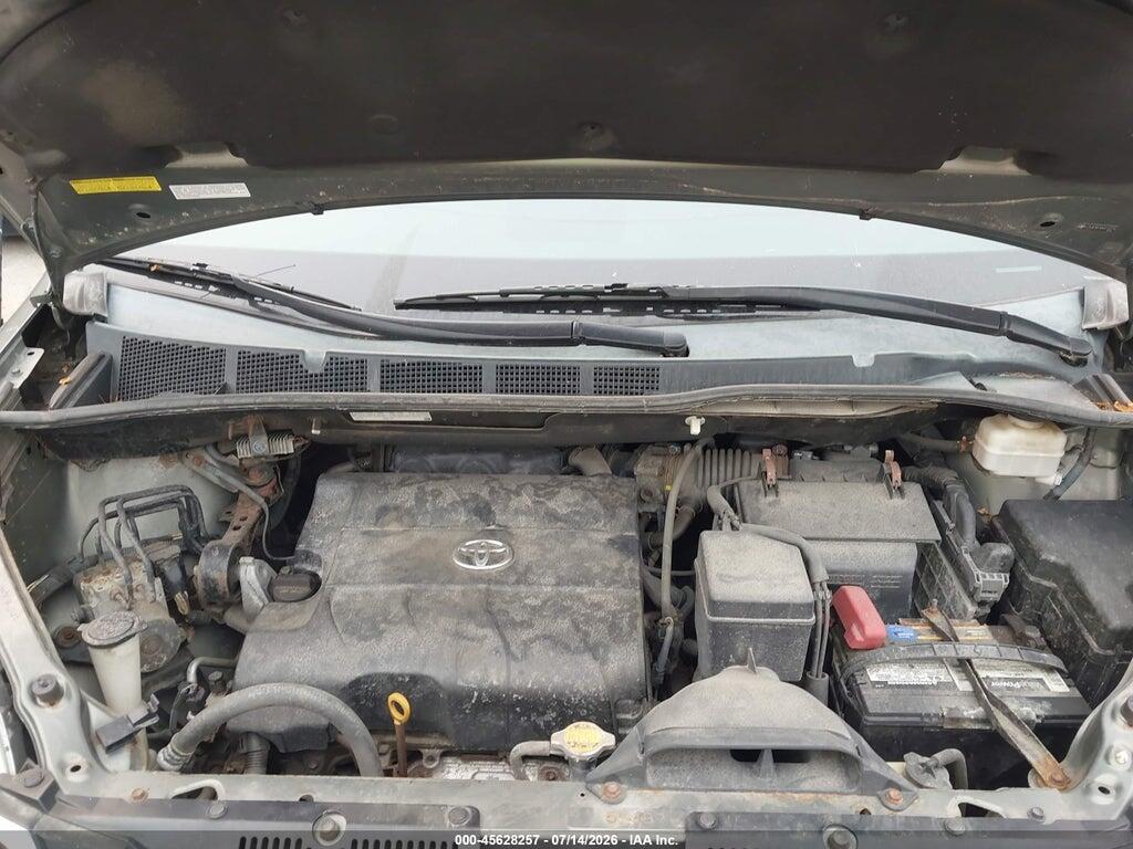5TDJK3DC4BS011779 2011 TOYOTA SIENNA photo no. 10