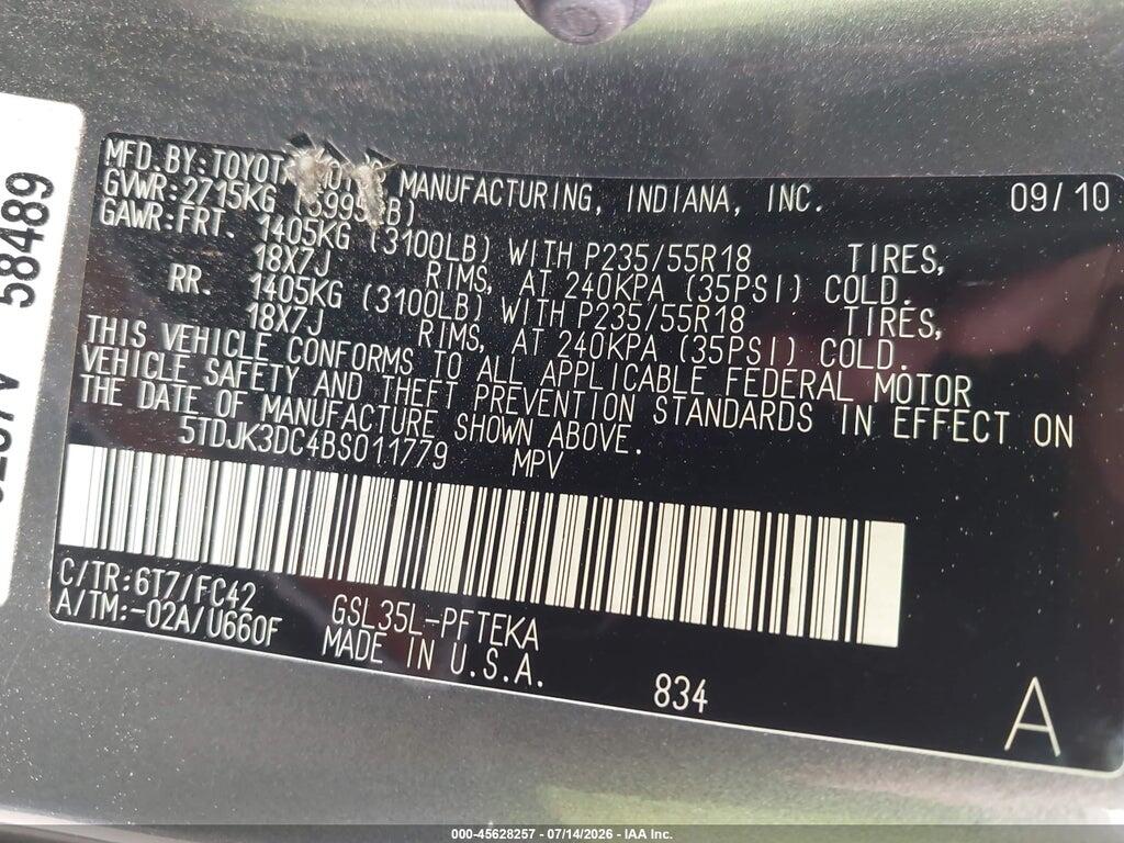 5TDJK3DC4BS011779 2011 TOYOTA SIENNA photo no. 9