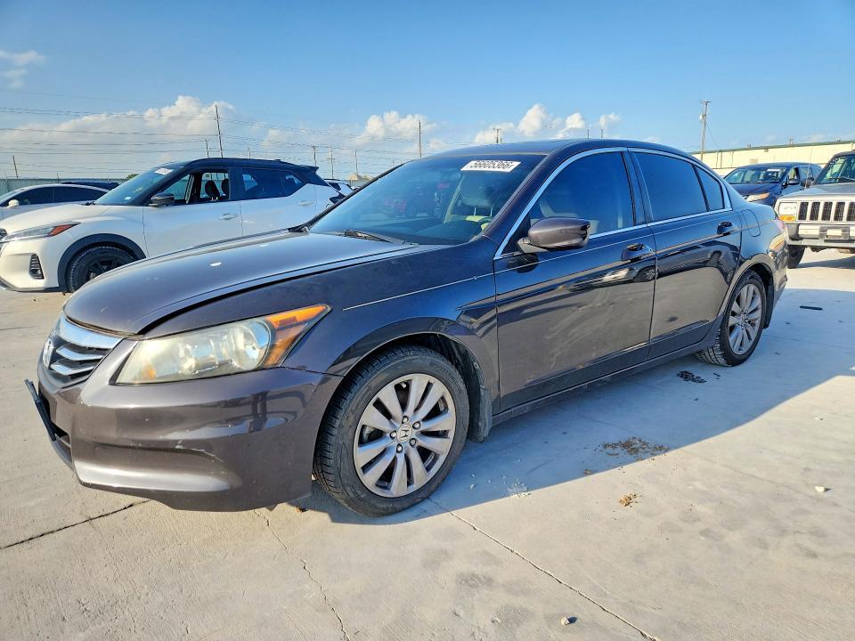 1HGCP2F71BA014819 2011 HONDA ACCORD photo no. 1