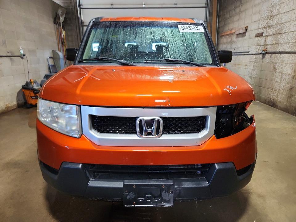 5J6YH2H75BL004842 2011 HONDA ELEMENT photo no. 5