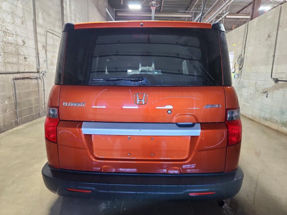 5J6YH2H75BL004842 2011 HONDA ELEMENT photo no. 6