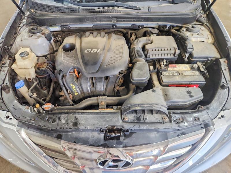 5NPEC4AC2BH252660 2011 HYUNDAI SONATA photo no. 11