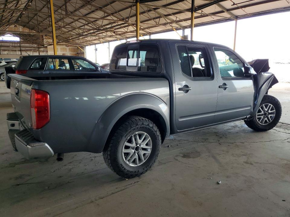 2019 NISSAN FRONTIER SV — Фото 3 из 12