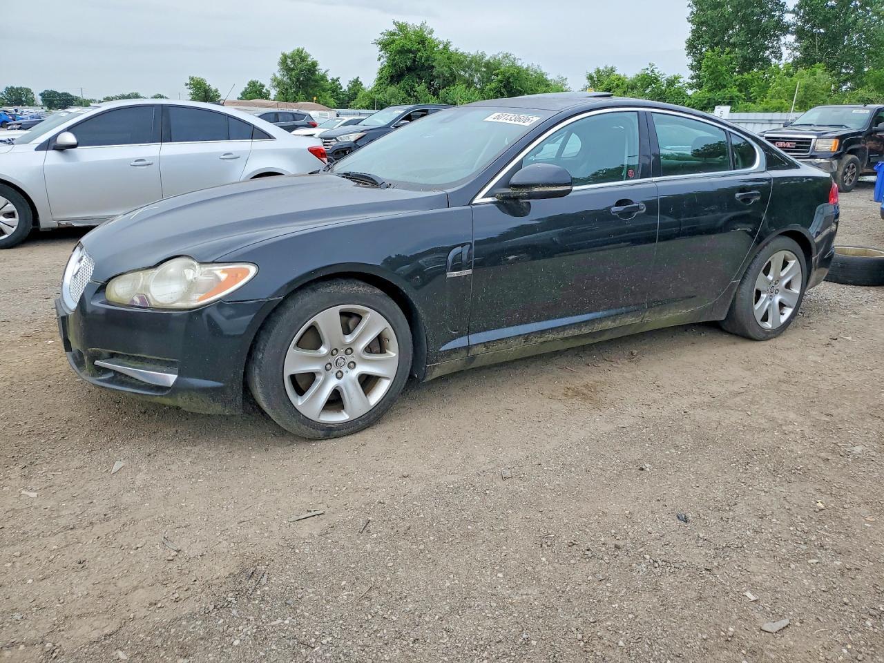 SAJXA0FB2BLR99180 2011 JAGUAR XF photo no. 1