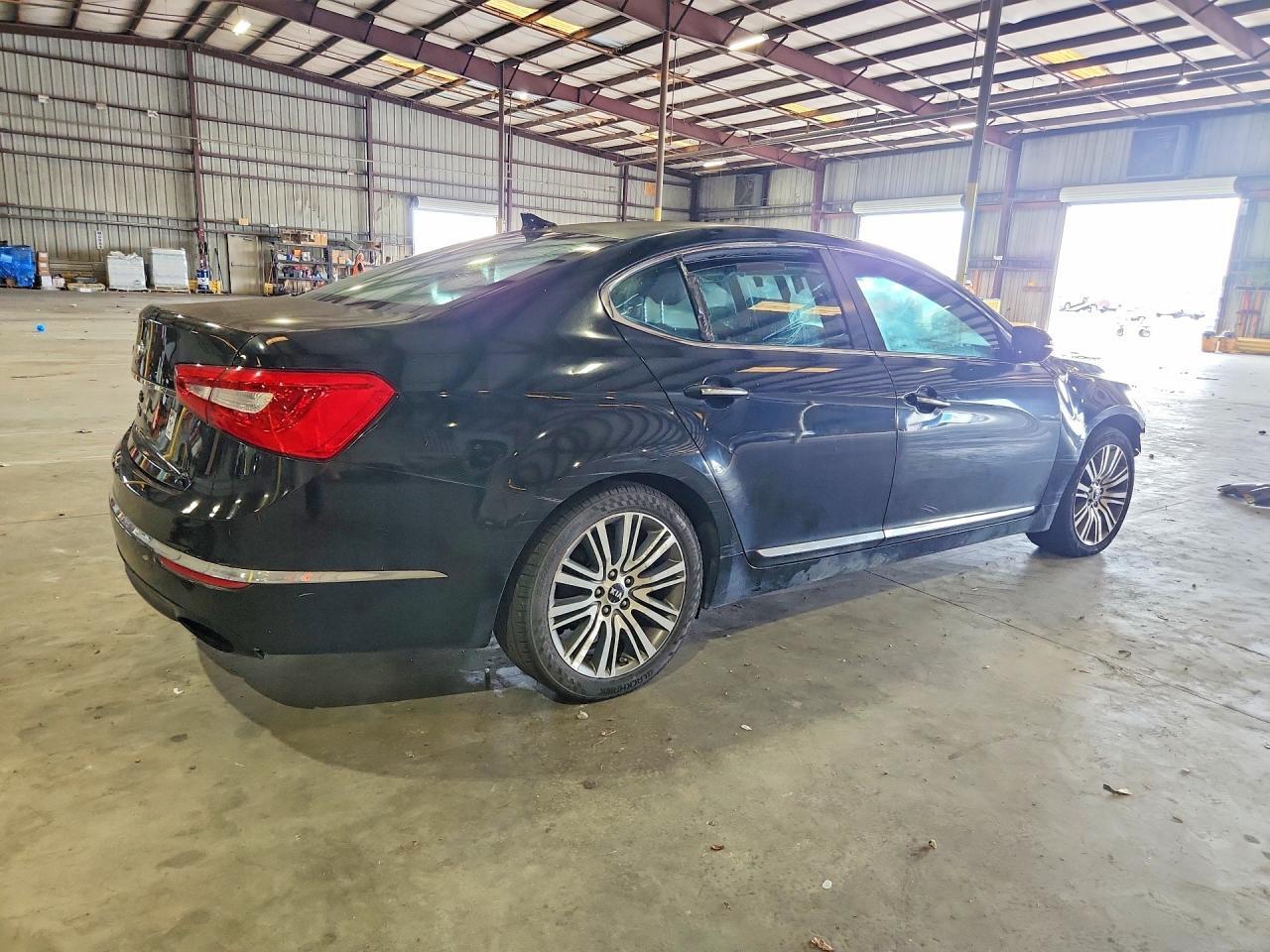 2016 KIA CADENZA LUXURY — Фото 3 из 13