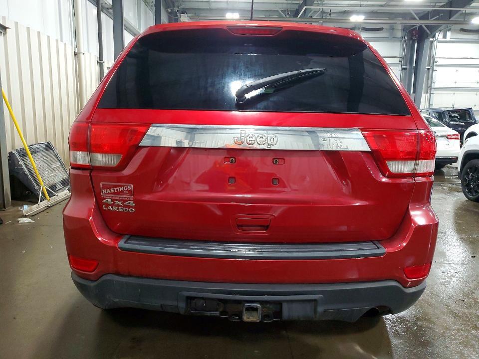 2011 JEEP GRAND CHEROKEE LAREDO — Фото 6 из 13