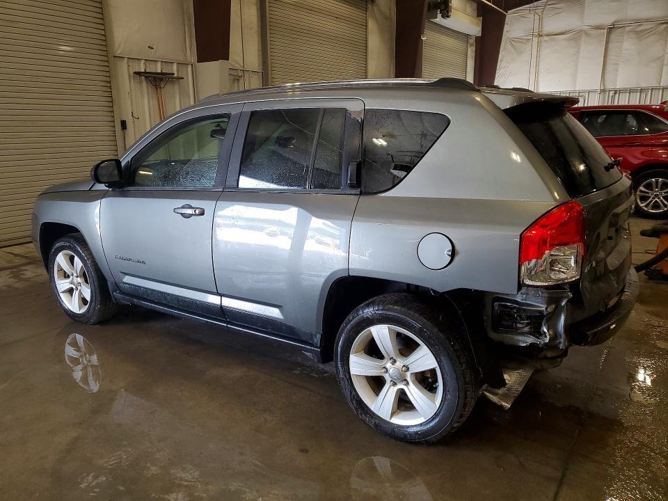 1J4NF1FBXBD240164 2011 JEEP COMPASS photo no. 2