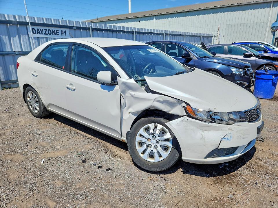 KNAFT4A26B5349014 2011 KIA FORTE photo no. 4