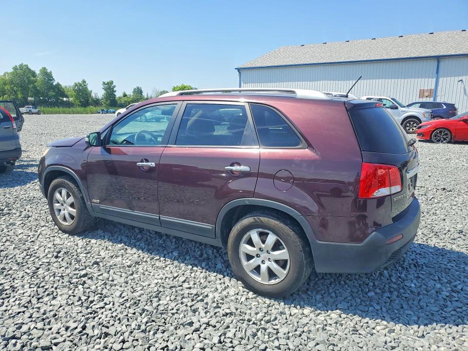 5XYKTCA17BG132825 2011 KIA SORENTO photo no. 2