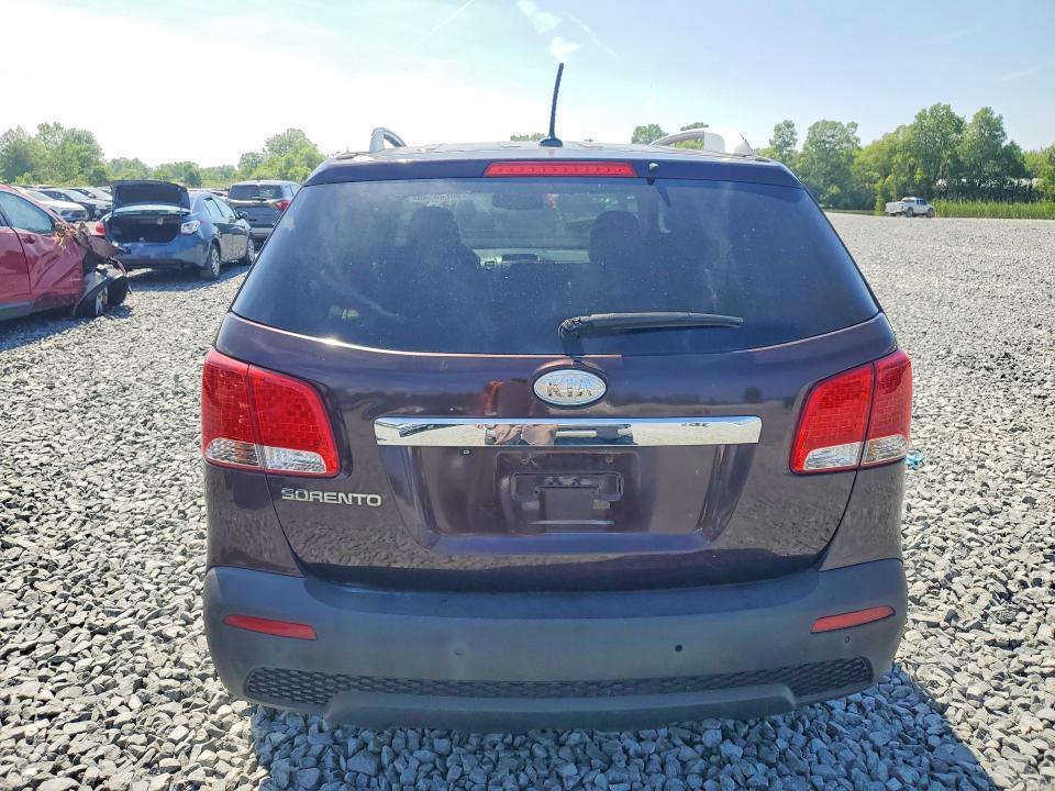 5XYKTCA17BG132825 2011 KIA SORENTO photo no. 6