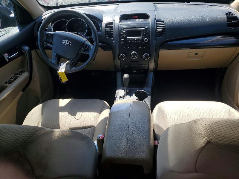 5XYKTCA17BG132825 2011 KIA SORENTO photo no. 8