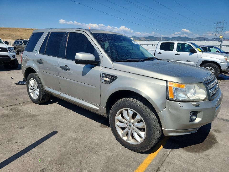 2011 LAND ROVER LR2 HSE — Фото 4 из 13