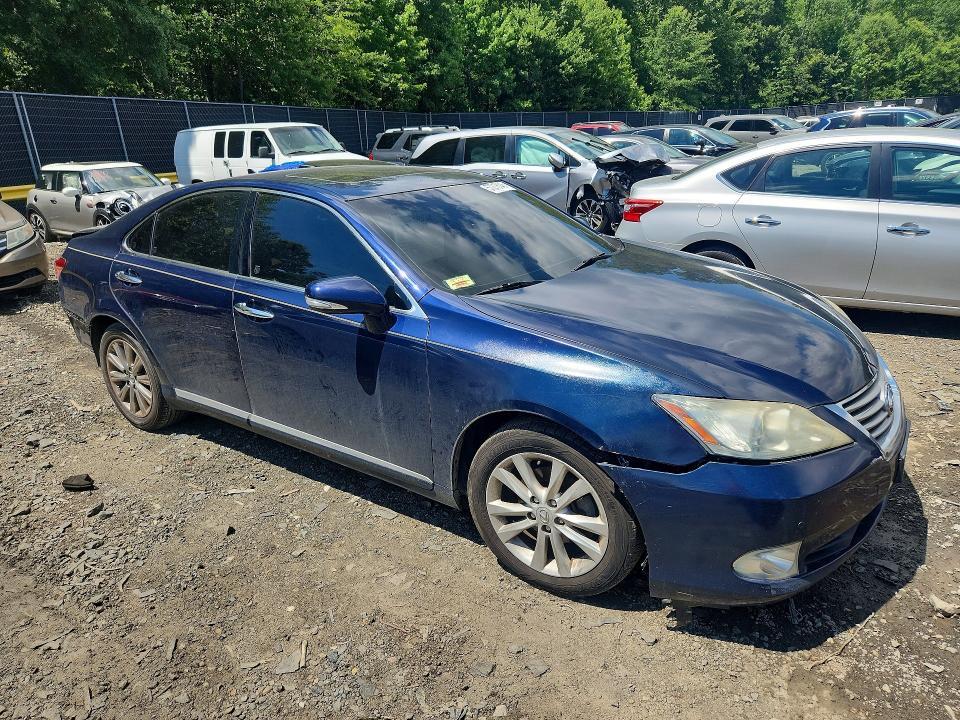 2011 LEXUS ES 350 — Фото 4 из 12