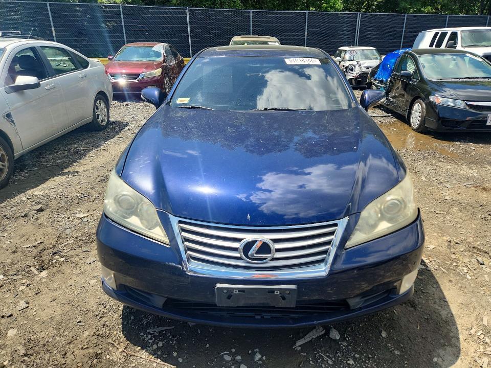 2011 LEXUS ES 350 — Фото 5 из 12