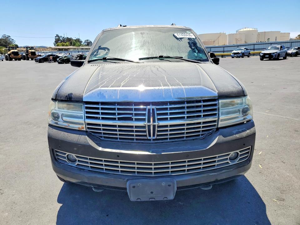 5LMJJ3J57BEJ00432 2011 LINCOLN NAVIGATOR photo no. 5