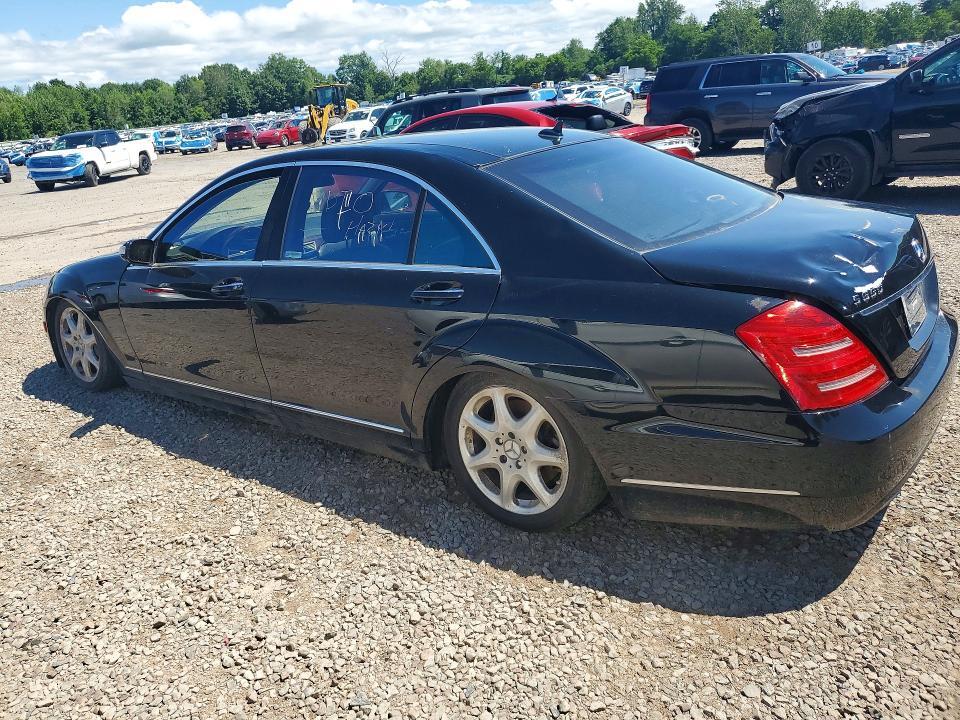 2011 MERCEDES-BENZ S 550 4MATIC — Фото 2 из 12
