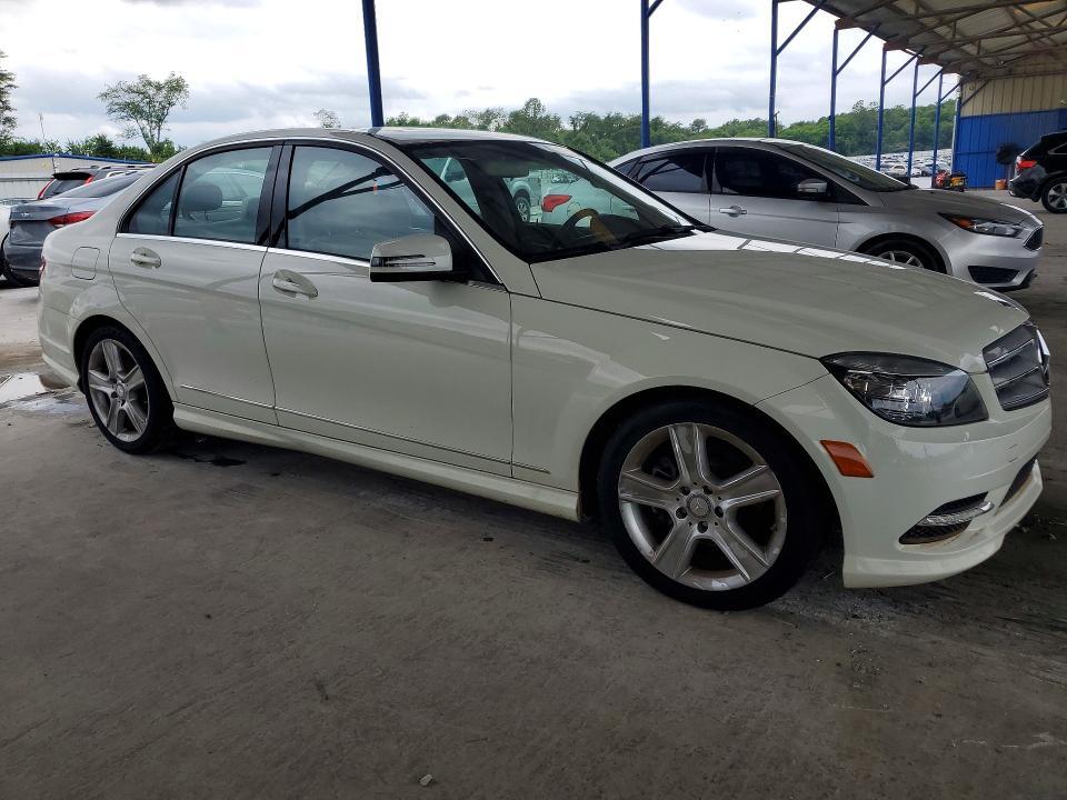 WDDGF5EB5BR138044 2011 MERCEDES-BENZ C photo no. 4