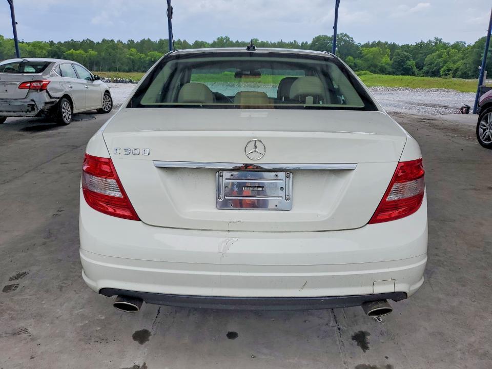 WDDGF5EB5BR138044 2011 MERCEDES-BENZ C photo no. 6