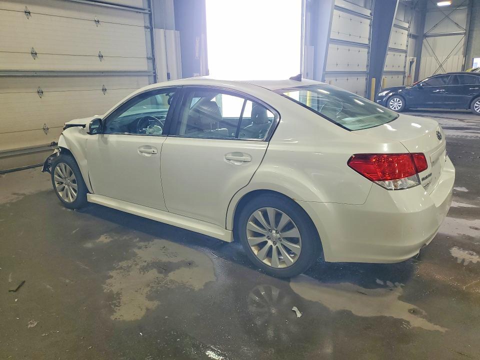 2011 SUBARU LEGACY 3.6R LIMITED — Фото 2 из 12