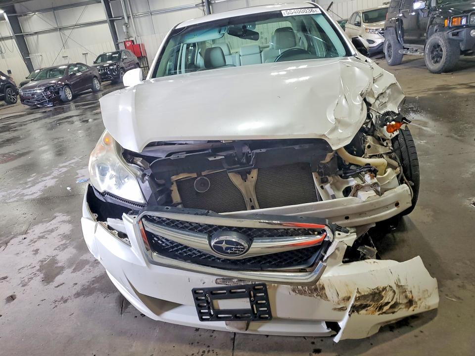 2011 SUBARU LEGACY 3.6R LIMITED — Фото 5 из 12