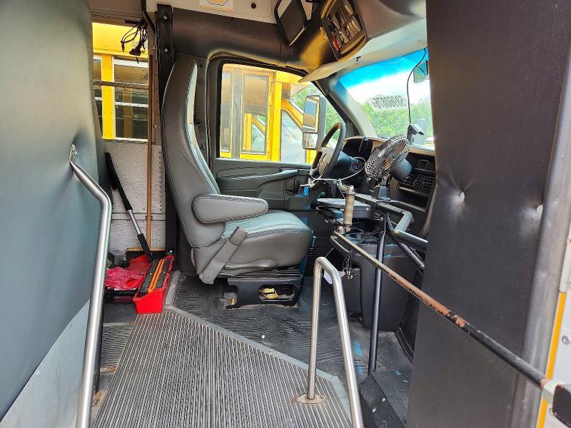 2011 THOMAS MINOTOUR G3500 - SCHOOL BUS — Фото 5 из 10
