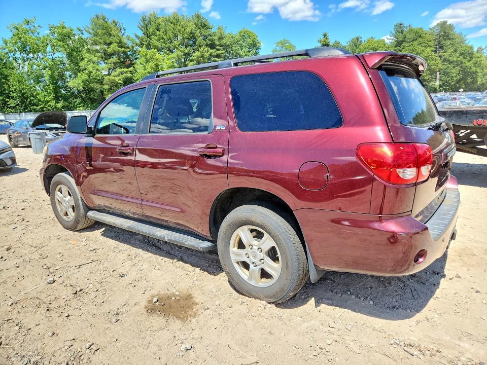 2011 TOYOTA SEQUOIA SR5 — Фото 2 из 13