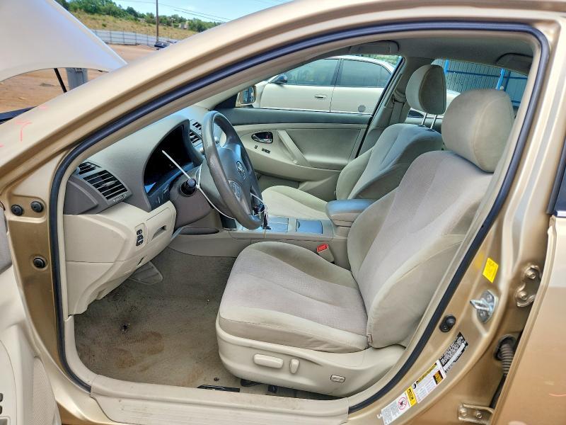 2011 TOYOTA CAMRY LE — Фото 7 из 13