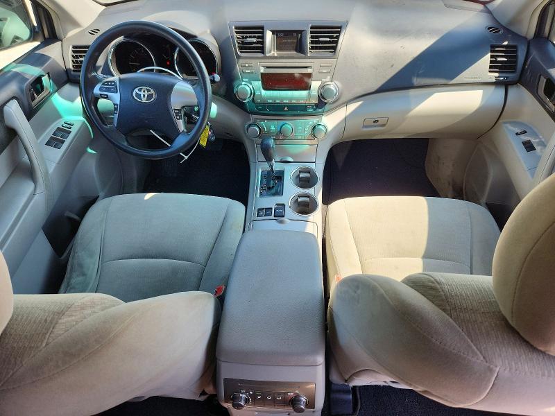 5TDBK3EH0BS044633 2011 TOYOTA HIGHLANDER photo no. 8