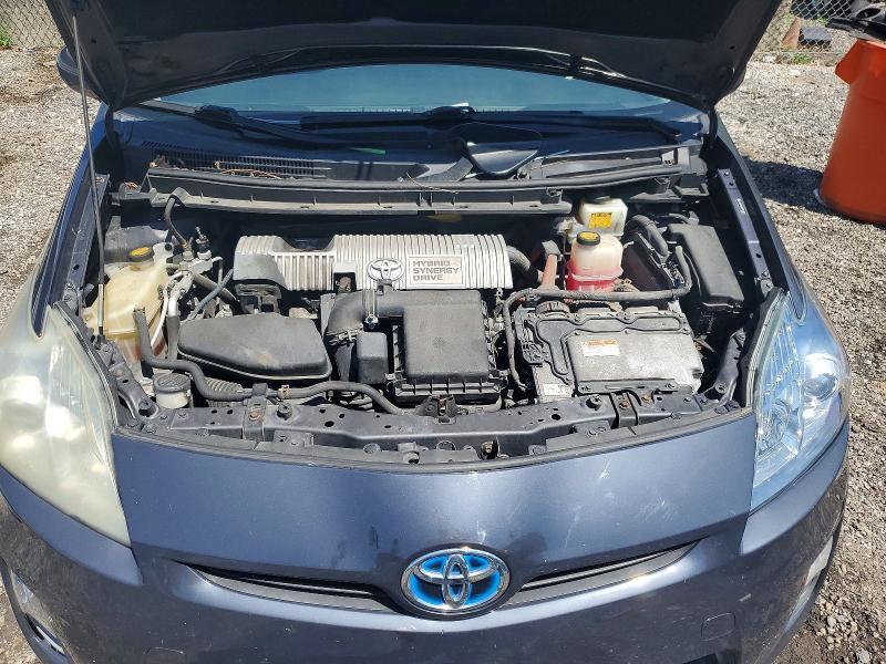 2011 TOYOTA PRIUS TWO — Фото 11 из 12