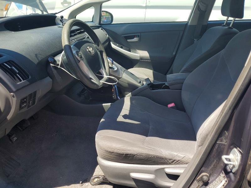 2011 TOYOTA PRIUS TWO — Фото 7 из 12