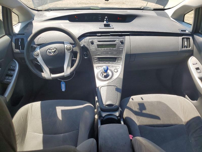2011 TOYOTA PRIUS TWO — Фото 8 из 12