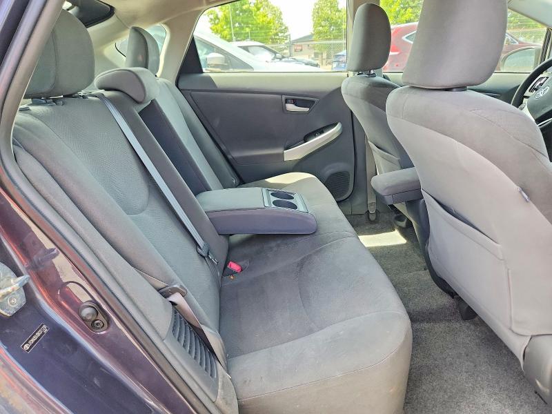 2011 TOYOTA PRIUS TWO — Фото 10 из 12