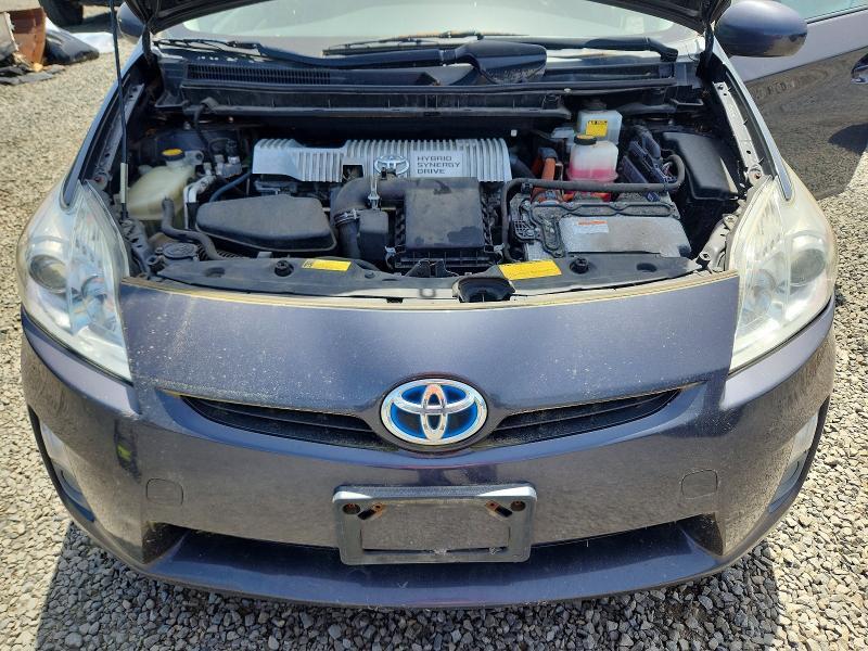 2011 TOYOTA PRIUS TWO — Фото 11 из 12