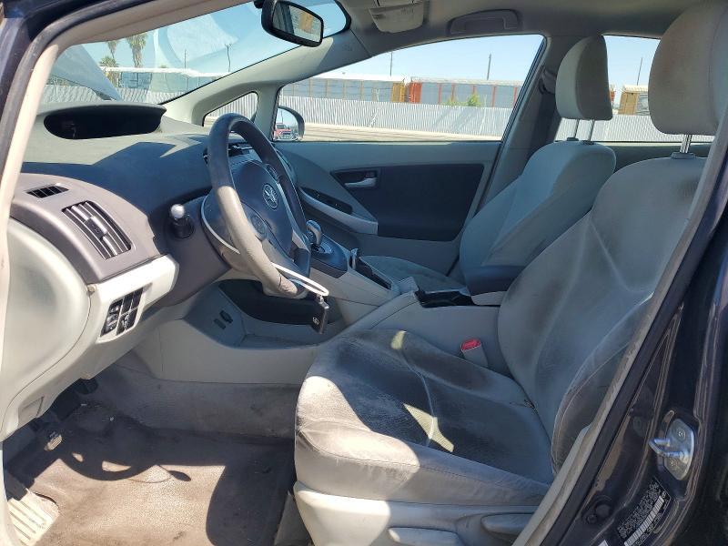 2011 TOYOTA PRIUS TWO — Фото 7 из 12