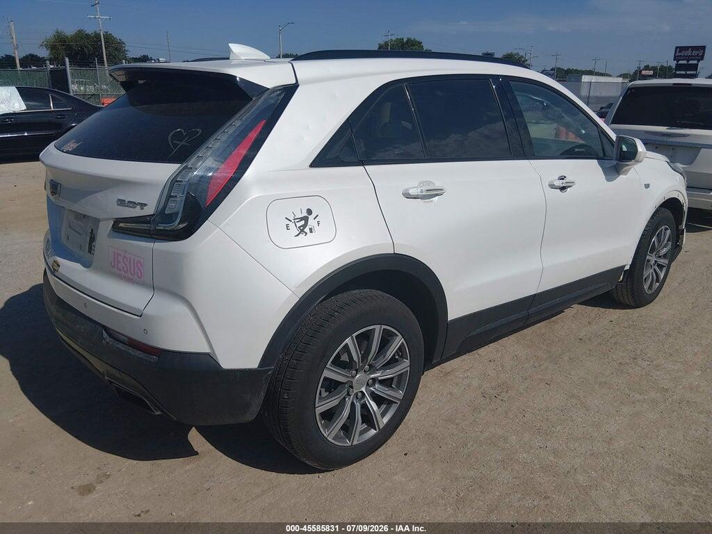 1GYFZFR46KF206295 2019 CADILLAC XT4 photo no. 4