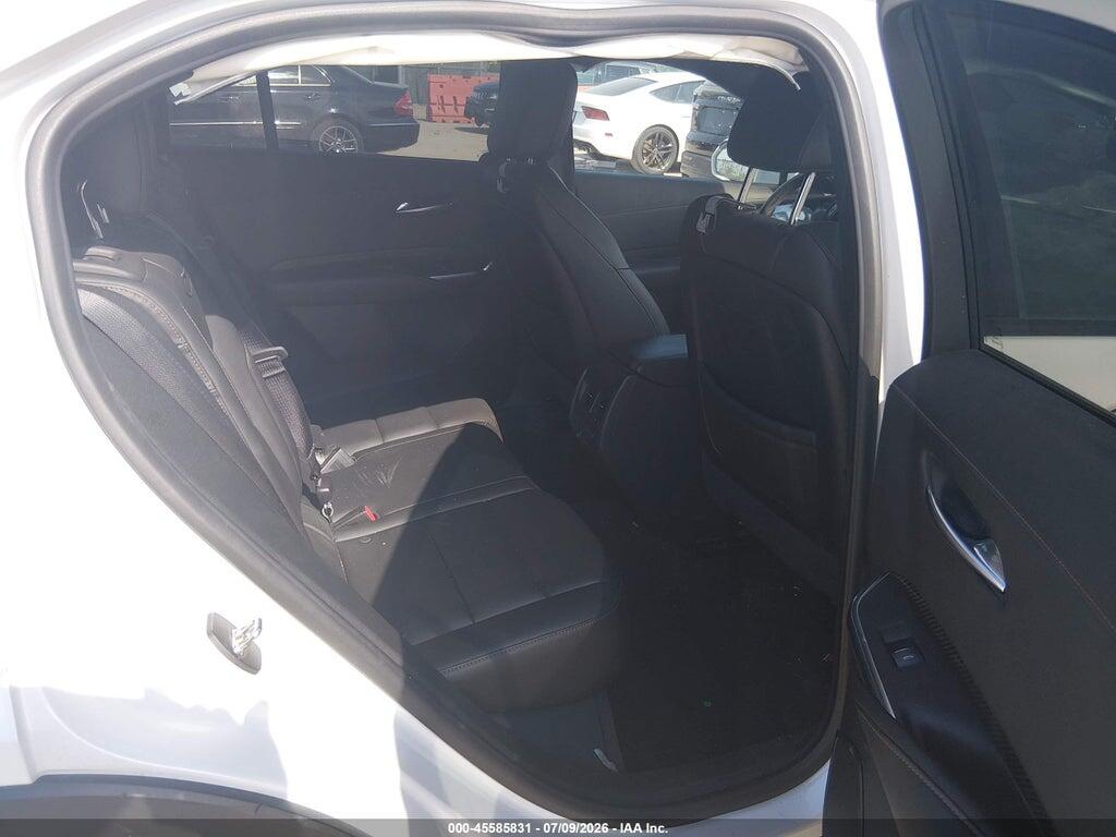 1GYFZFR46KF206295 2019 CADILLAC XT4 photo no. 8