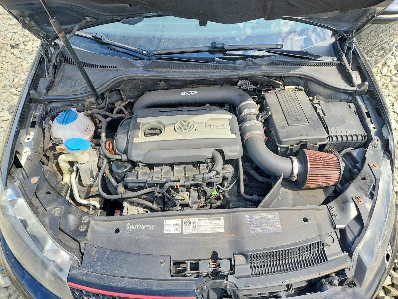 2011 VOLKSWAGEN GTI — Фото 11 из 12