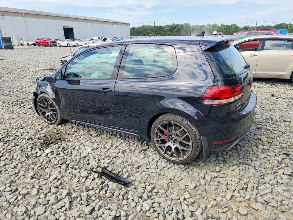 2011 VOLKSWAGEN GTI — Фото 2 из 12