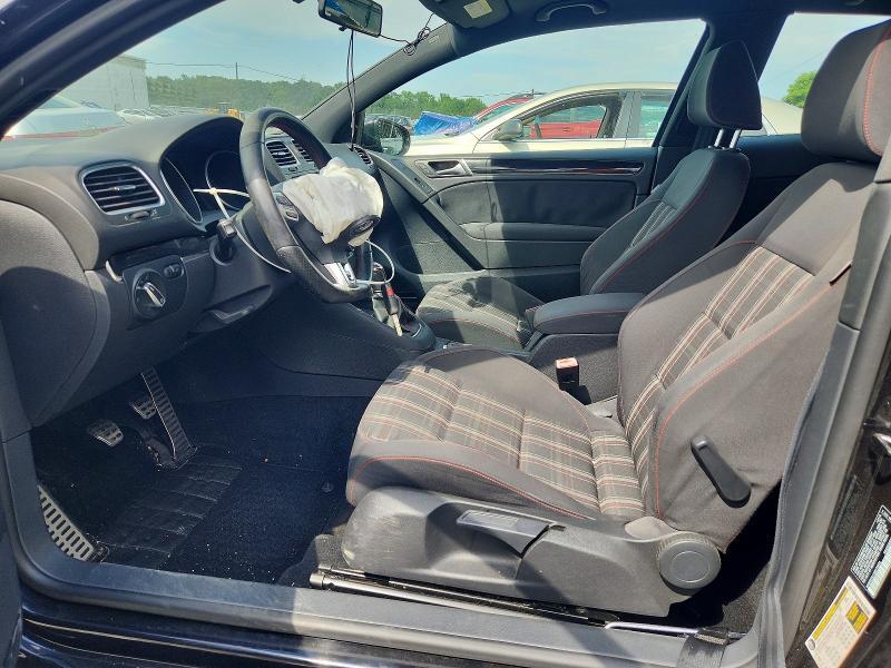 2011 VOLKSWAGEN GTI — Фото 7 из 12