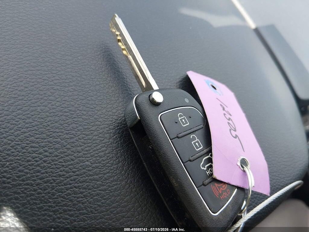 5NPE24AF1HH456064 2017 HYUNDAI SONATA photo no. 11