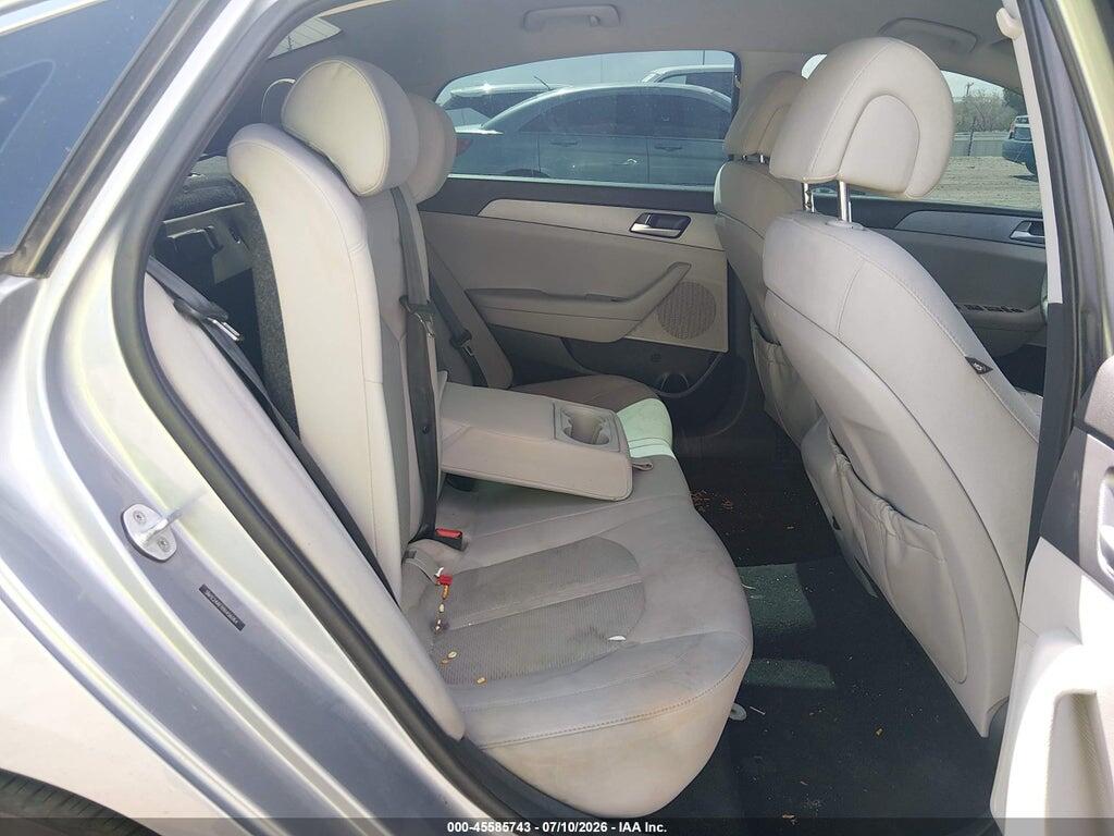 5NPE24AF1HH456064 2017 HYUNDAI SONATA photo no. 8